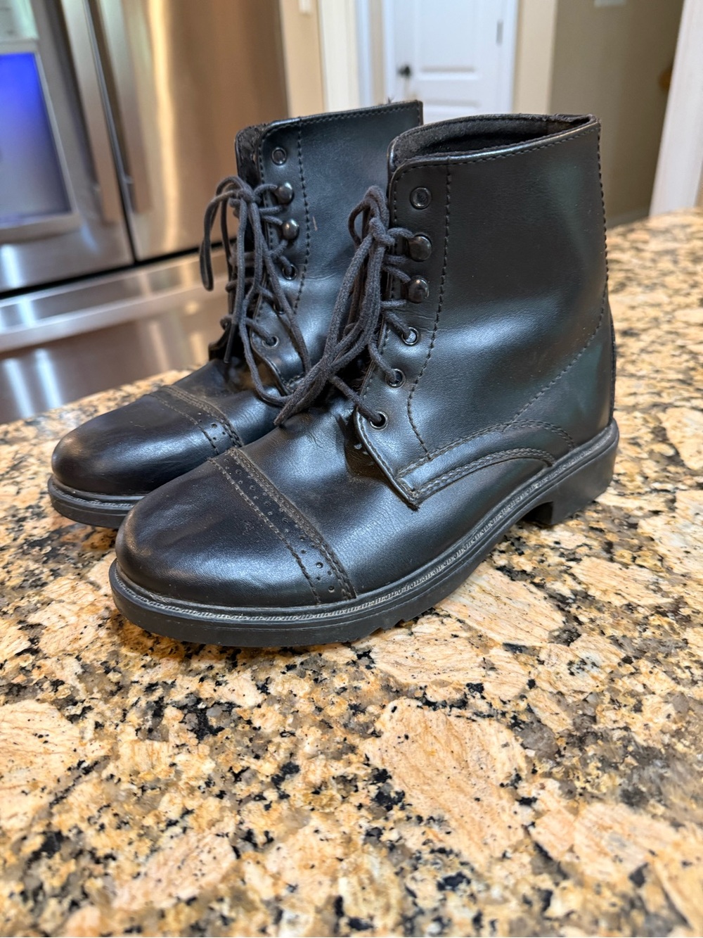 Kids Tuff Rider size 3 Black Leather Lace-Up paddock riding Boots